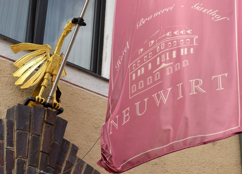 Hotel & Brauerei-Gasthof Neuwirt Neubourg-sur-le-Danube Extérieur photo