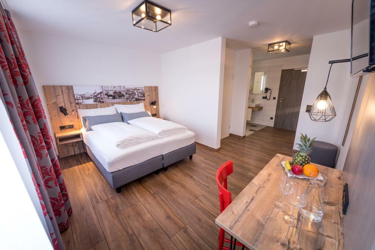 Hotel & Brauerei-Gasthof Neuwirt Neubourg-sur-le-Danube Extérieur photo